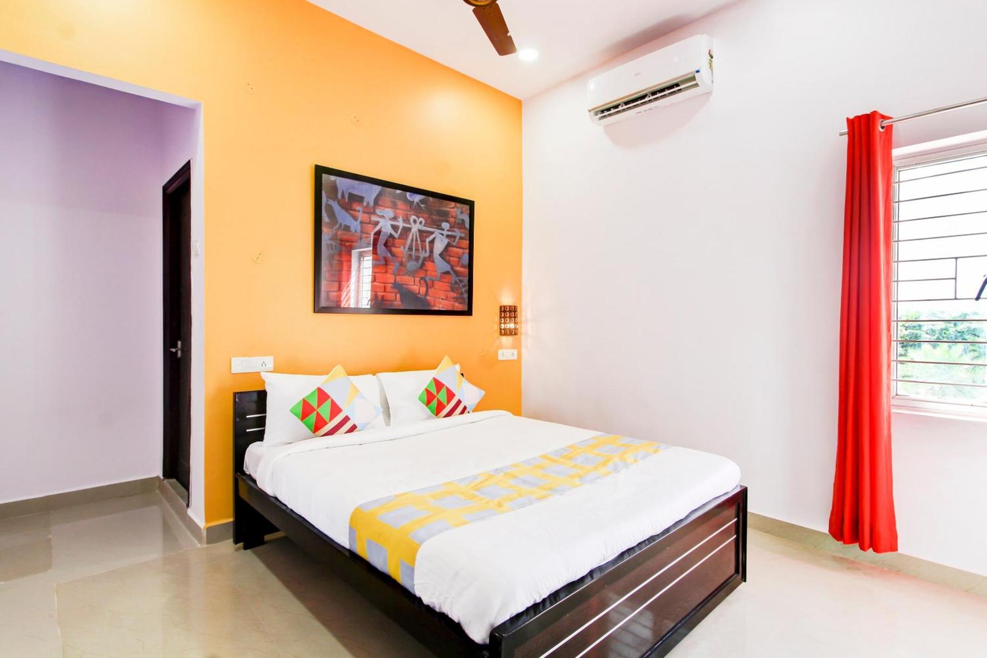 Sururnagar Hotel O Home Comfortable Stays, Near Aasam Gadh Current Office מראה חיצוני תמונה