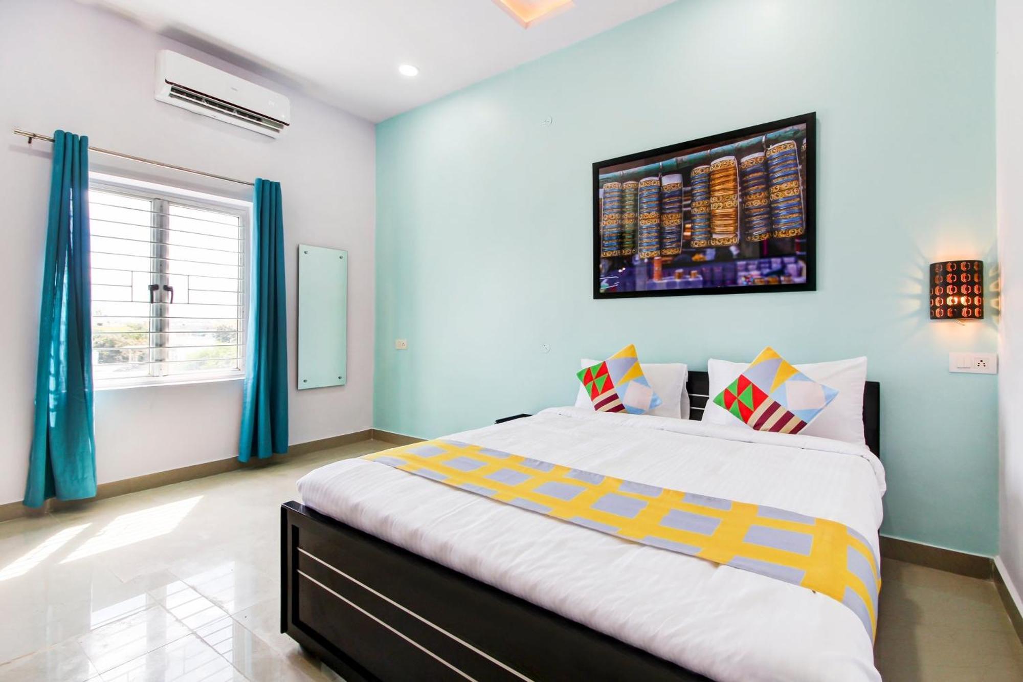 Sururnagar Hotel O Home Comfortable Stays, Near Aasam Gadh Current Office מראה חיצוני תמונה